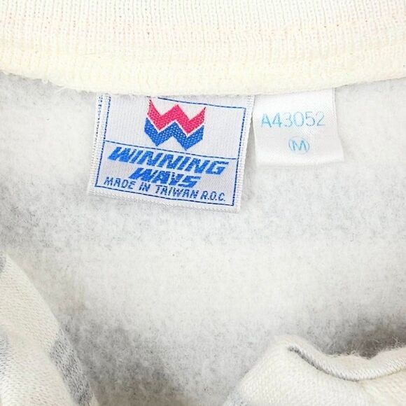 Vintage Abstract Sweatshirt Womens Size Medium Gray 80s Winning Ways Striped - Picture 2 of 5